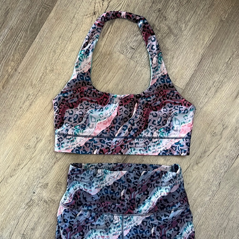 Fabletics bra and leggings